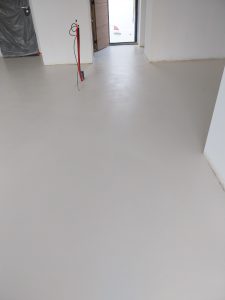 Béton ciré millimétrique réalisé par MSL Loire